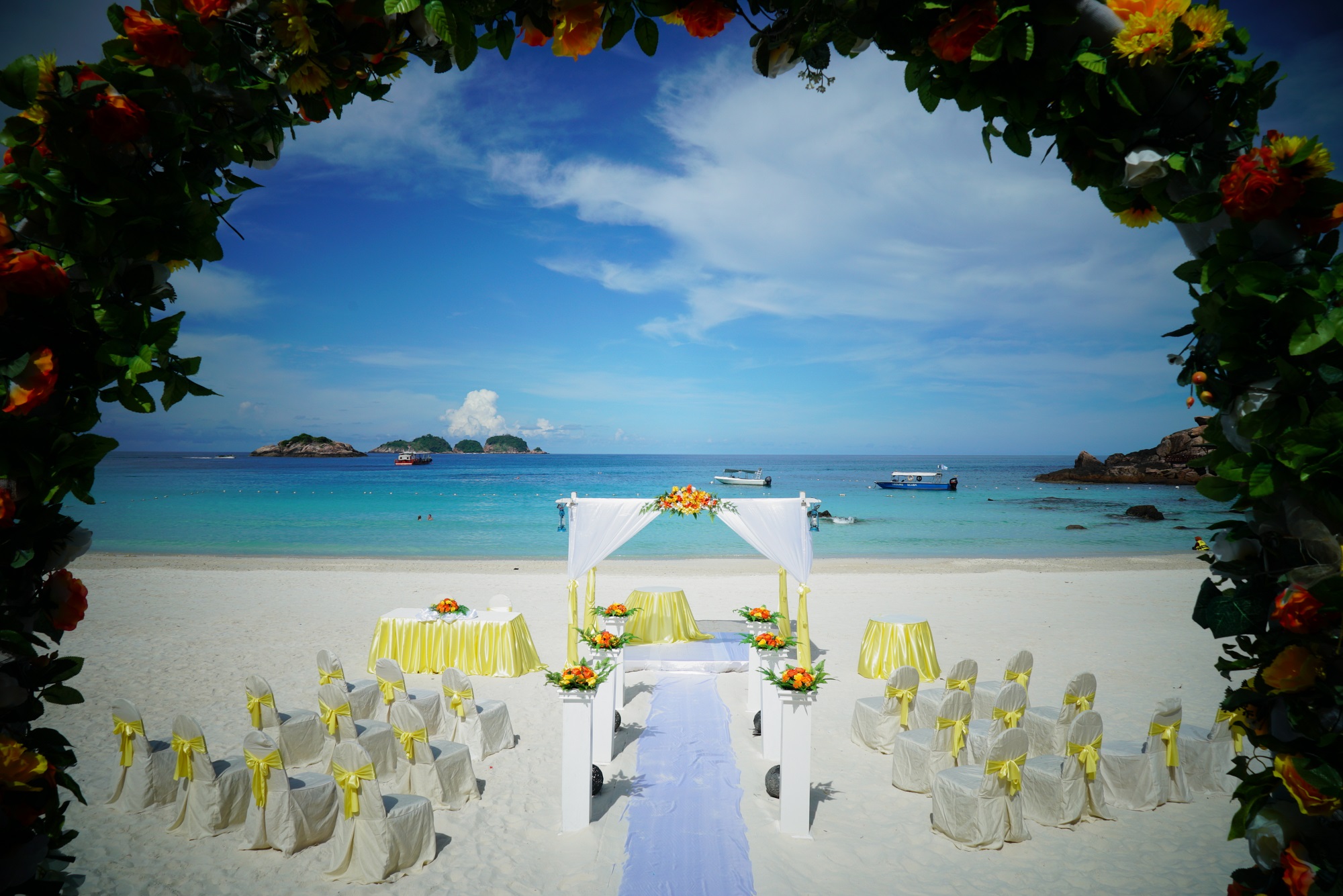 malaysia redang island wedding arch decoration