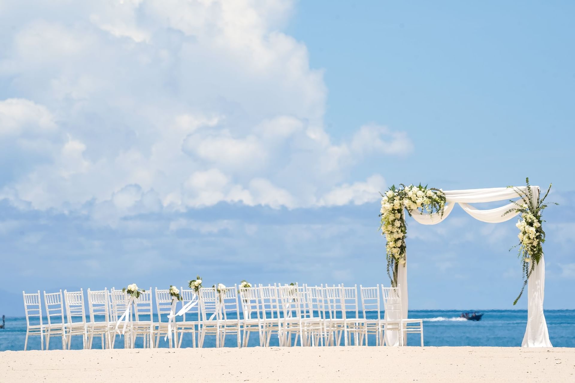 Malaysia, destination wedding, beach, beach wedding, resort hotel, island, prewedding photoshoot, kota Kinabalu, sabah, borneo, nature, Kinabalu mountain