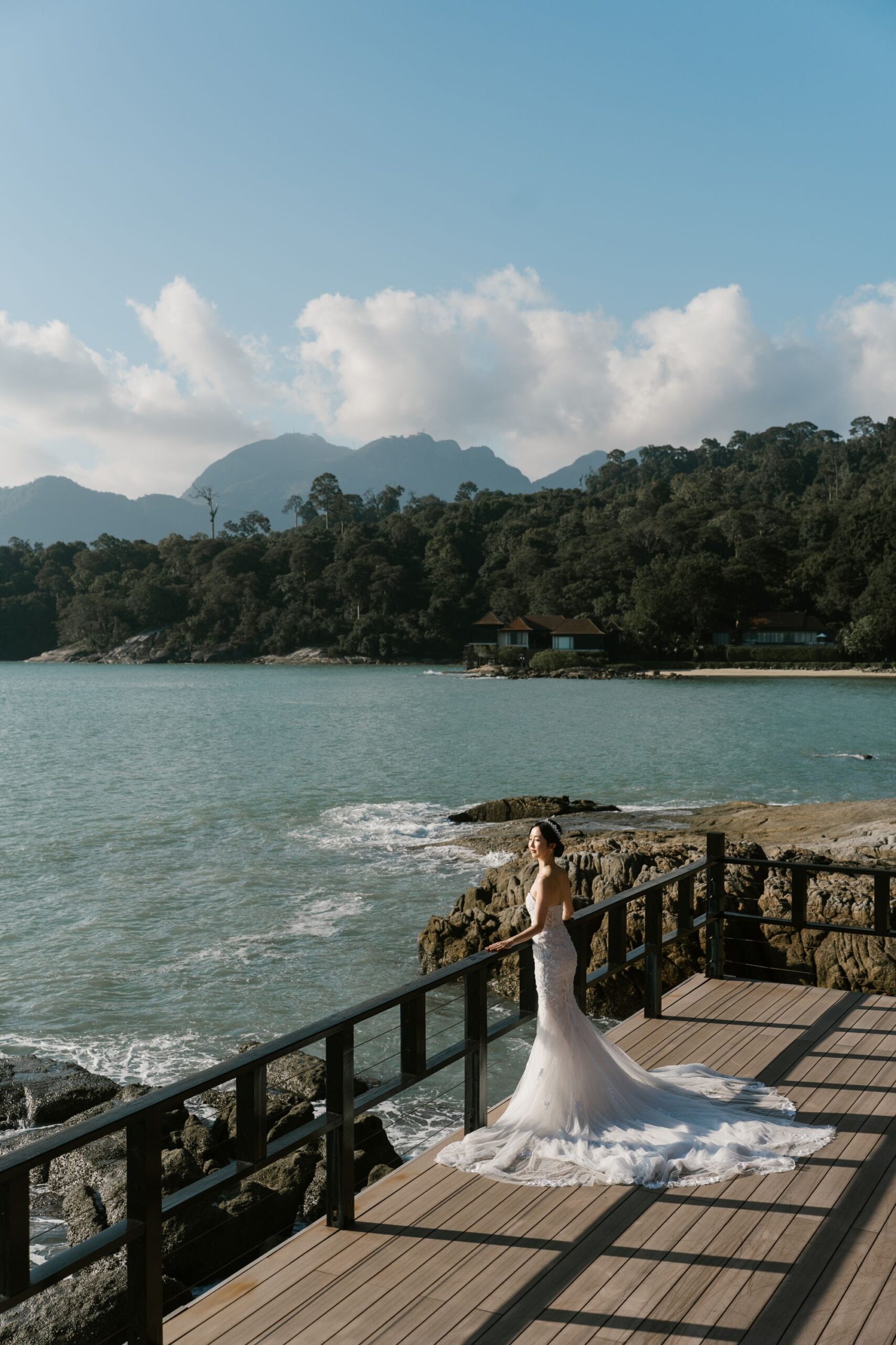 Malaysia, destination wedding, beach, beach wedding, resort hotel, island, prewedding photoshoot, kota kinabalu, sabah, borneo, nature, Kinabalu mountain, langkawi, langkawi island, distinationwedding